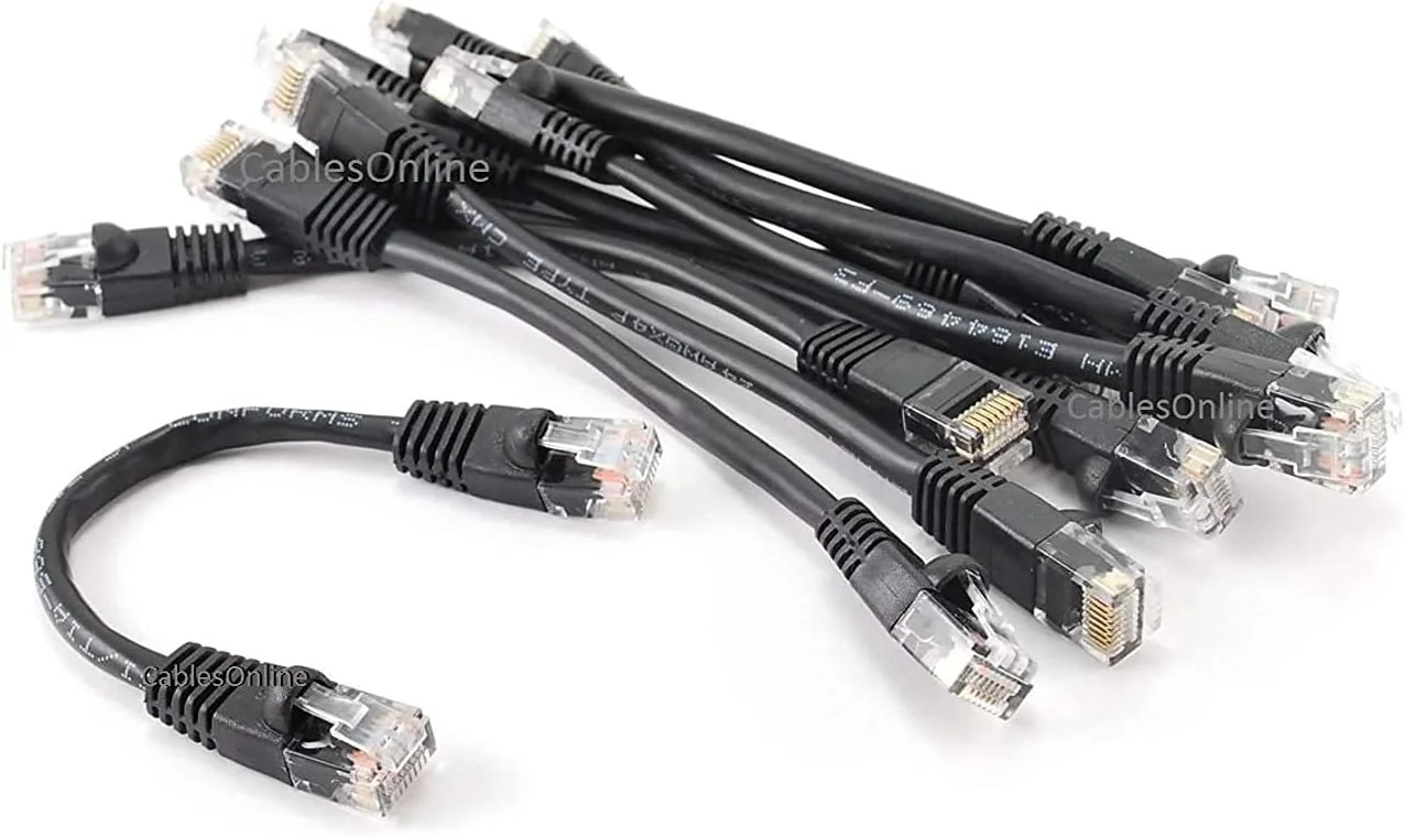 CablesOnline комплект из 10 шт. 6-дюймовых патч-кабелей CAT5e UTP Ethernet RJ45 с полным 8-жильным черным кабелем